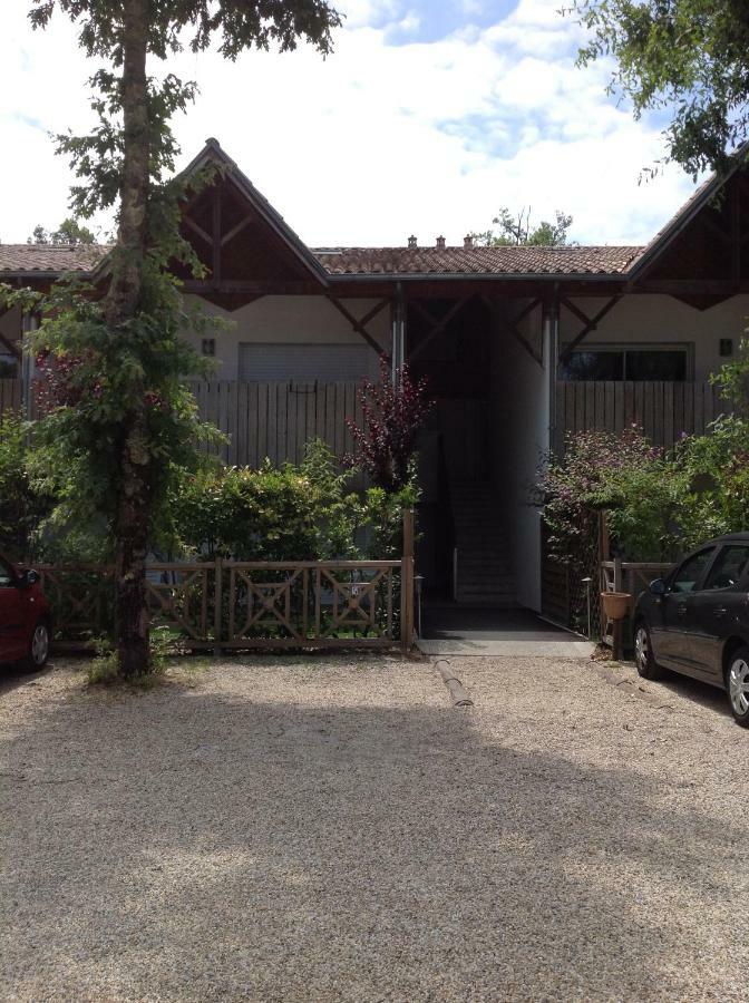 Duplex Bord Bassin D'Arcachon Apartment Ares Exterior foto